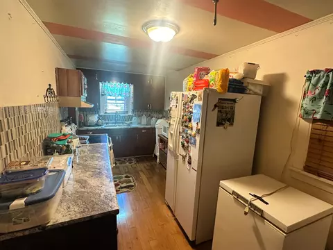 Kitchen - 1141 1st Ave, Ottawa, IL 61350 photo 1 of 3