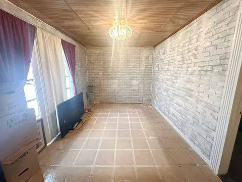 Living - 1141 1st Ave, Ottawa, IL 61350 photo 1 of 3