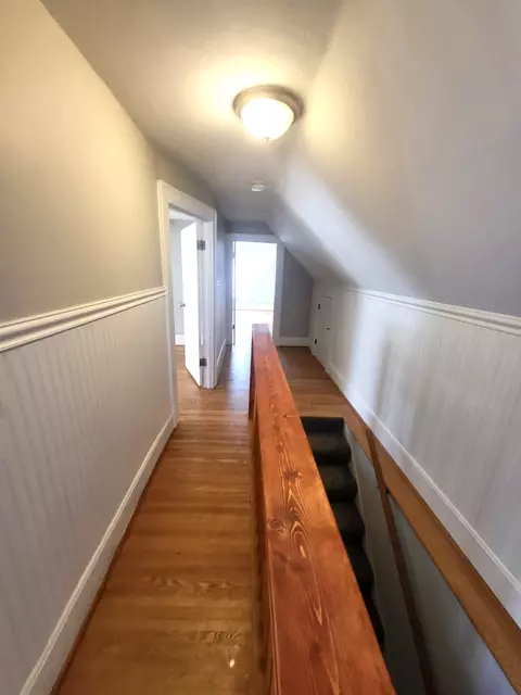 Entry Way - 705 Peck Pl, Elgin, IL 60120 photo 2 of 3