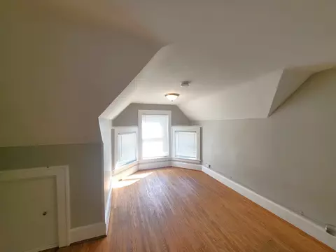 Bedroom - 705 Peck Pl, Elgin, IL 60120 photo 3 of 3