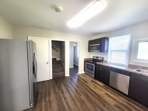 Kitchen - 705 Peck Pl, Elgin, IL 60120 photo 1 of 1