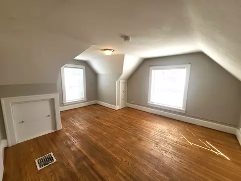 Bedroom - 705 Peck Pl, Elgin, IL 60120 photo 1 of 3