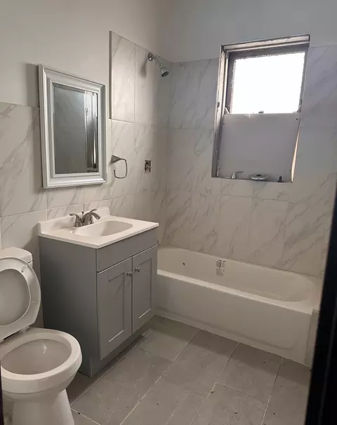 18 E 113th St, Chicago, IL 60628 photo 2