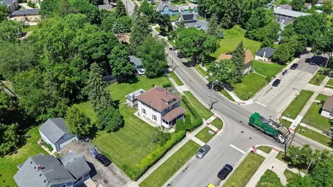 View/Area - 274 N Jackson St, Elgin, IL 60123 photo 4 of 5