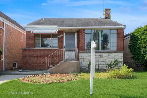 6219 W Rascher Ave, Chicago, IL 60630