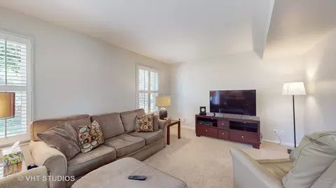 Living - 683 Paddock Ln, Batavia, IL 60510 photo 1 of 2