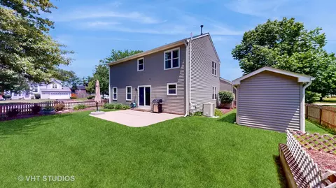 Exterior - 683 Paddock Ln, Batavia, IL 60510 photo 5 of 5