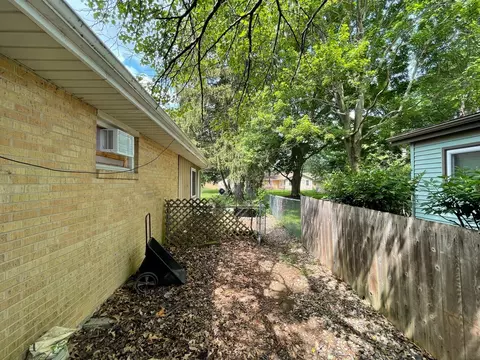 1809 Mcdonald Dr, Champaign, IL 61821 photo 46