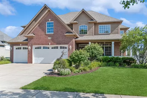 3723 Ryder Ct, Naperville, IL 60564