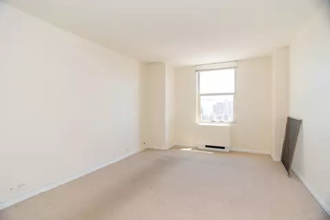Bedroom - Undisclosed, Chicago, IL 60657 photo 3 of 4