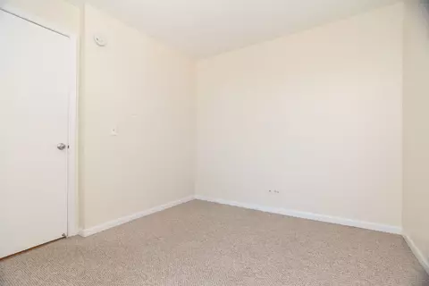 Bedroom - Undisclosed, Chicago, IL 60657 photo 2 of 4