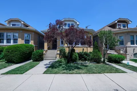 5338 W George St, Chicago, IL 60641