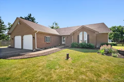 11 N604 Tower Rd, Hampshire, IL 60140
