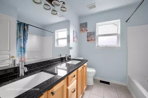 Bath - 24657 Generation Dr, Plainfield, IL 60585 photo 2 of 5