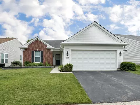 11788 Chatfield Xing, Huntley, IL 60142