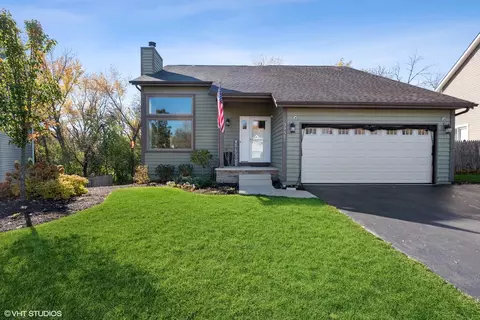 39581 Bishop Ct, Lake Villa, IL 60046