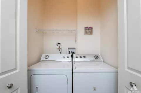 35 Northfield Ter, Wheeling, IL 60090 photo 17
