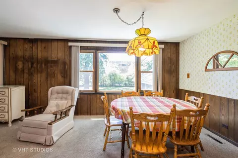 Dining - 167 Maplewood Rd, Riverside, IL 60546 photo 2 of 2