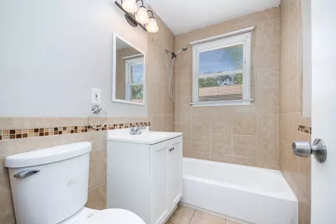 15131 1st Ave, Phoenix, IL 60426 photo 11