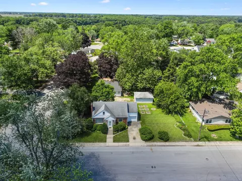 View/Area - 1302 NW Circle Dr, Kankakee, IL 60901 photo 6 of 6
