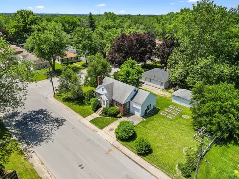View/Area - 1302 NW Circle Dr, Kankakee, IL 60901 photo 4 of 6