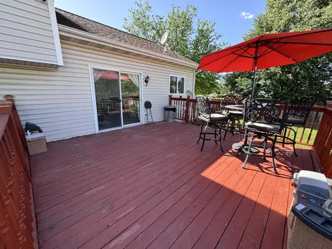 Exterior - 1650 Quinn Dr, Plainfield, IL 60544 photo 3 of 12