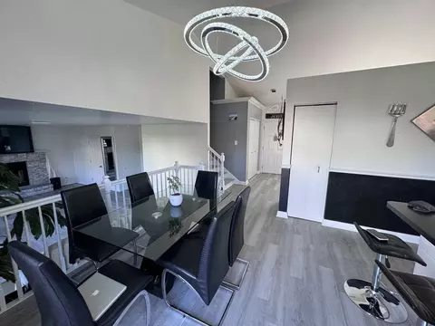 Dining - 1650 Quinn Dr, Plainfield, IL 60544 photo 2 of 2