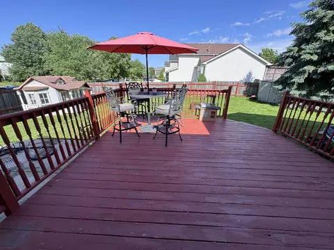 Exterior - 1650 Quinn Dr, Plainfield, IL 60544 photo 2 of 12
