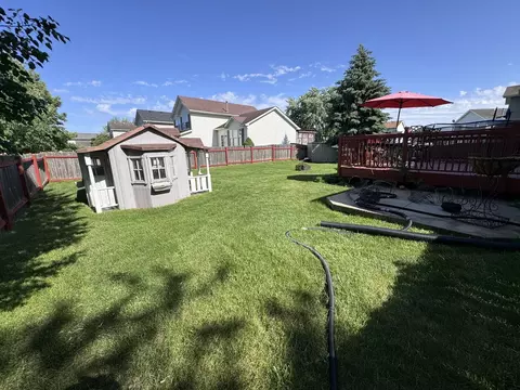 Exterior - 1650 Quinn Dr, Plainfield, IL 60544 photo 6 of 12