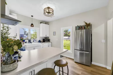 308 E Van Buren St, Philo, IL 61864 photo 8