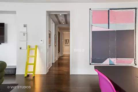 Entry Way - 159 E Walton Pl #8A, Chicago, IL 60611 photo 4 of 8