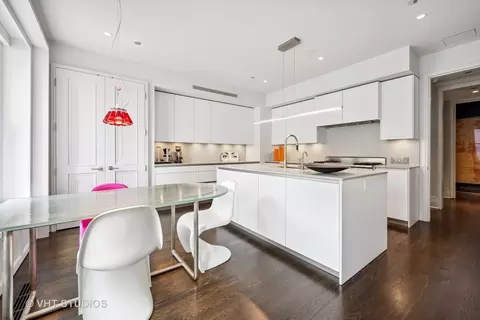 Kitchen - 159 E Walton Pl #8A, Chicago, IL 60611 photo 1 of 3