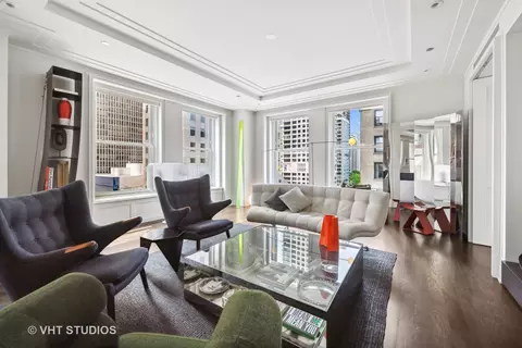 Living - 159 E Walton Pl #8A, Chicago, IL 60611 photo 1 of 4