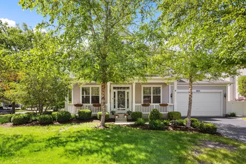 1611 Manhattan St, Bolingbrook, IL 60490
