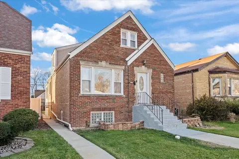 7304 S Washtenaw Ave, Chicago, IL 60629