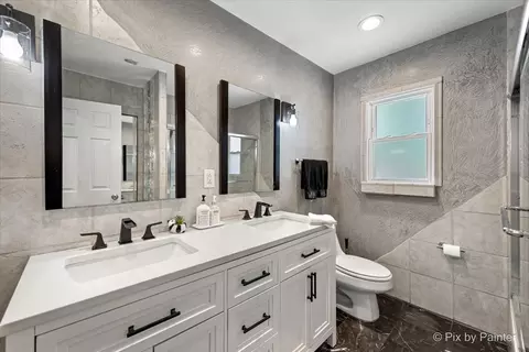 Bath - 1434 S 2nd Ave, Des Plaines, IL 60018 photo 3 of 4