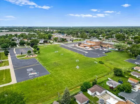 View/Area - 1434 S 2nd Ave, Des Plaines, IL 60018 photo 10 of 10