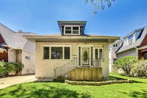 627 Hannah Ave, Forest Park, IL 60130