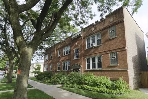 3705 W Eddy St #2, Chicago, IL 60618