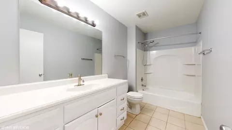 679 N Meadows Blvd, Addison, IL 60101 photo 21