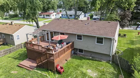 1708 W Oakleaf Dr, Johnsburg, IL 60051 photo 25
