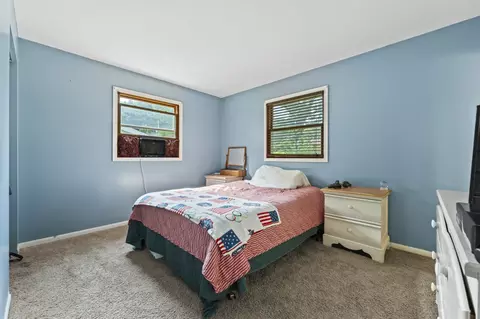 1708 W Oakleaf Dr, Johnsburg, IL 60051 photo 13
