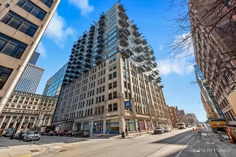 565 W Quincy St #1511, Chicago, IL 60661
