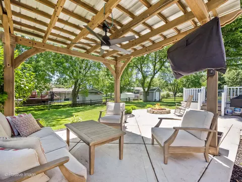 Exterior - 425 E Reader St, Elburn, IL 60119 photo 4 of 7