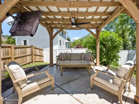 Exterior - 425 E Reader St, Elburn, IL 60119 photo 3 of 7