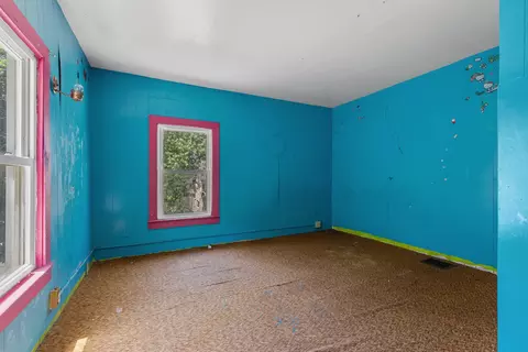 Bedroom - 511 S State Ave, Freeport, IL 61032 photo 2 of 2