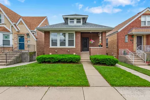 5820 N Mobile Ave, Chicago, IL 60646