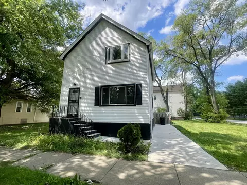 1020 E 76th St, Chicago, IL 60619