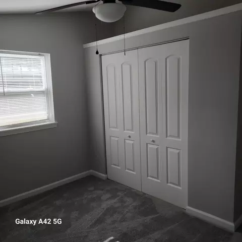 Bedroom - 907 E Fairview Dr, Tuscola, IL 61953 photo 1 of 2