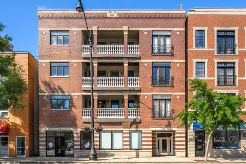 2728 N Lincoln Ave #3E, Chicago, IL 60614